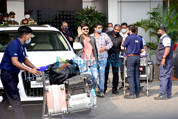 photos sanjay dutt and ram charan snapped at kalina airport 2