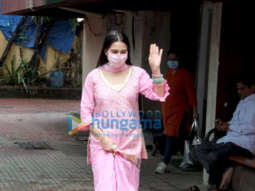 Photos: Sara Ali Khan spotted at her Pilates class