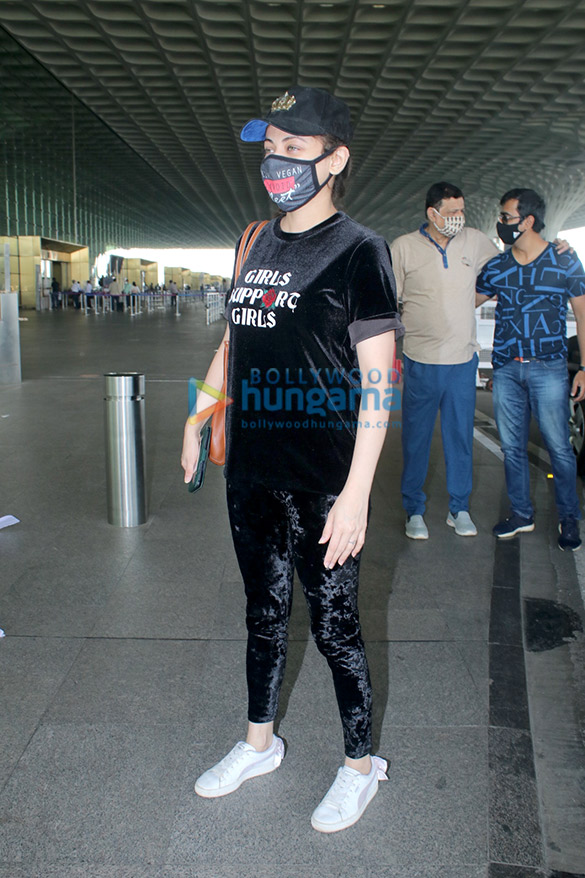 photos shraddha kapoor raveena tandon rana daggubati and others snapped at the airport 2