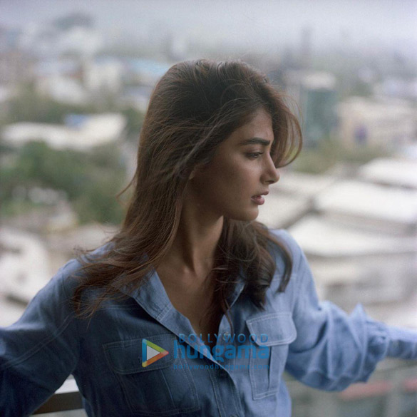 pooja hegde 99 2