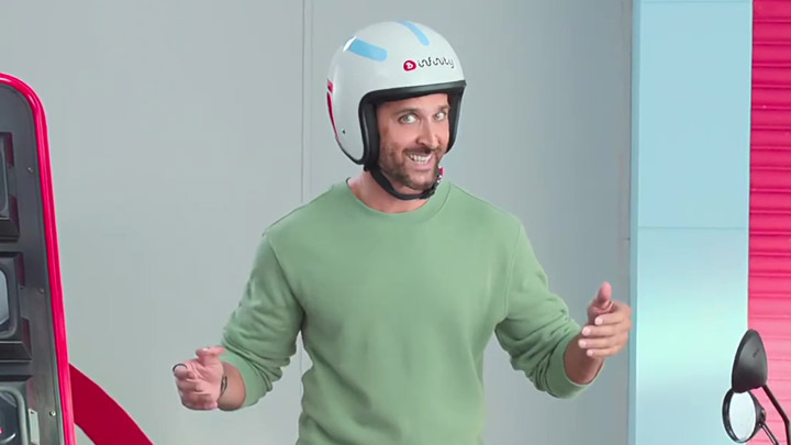 Presenting Bounce Infinity E1 TVC | Power to the people | Hrithik Roshan Presenting Bounce Infinity E1 TVC | Power to the people | Hrithik Roshan