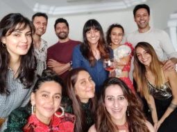Rhea Chakraborty and Shibani Dandekar have a blast celebrating Christmas; gets joined by Farhan Akhtar