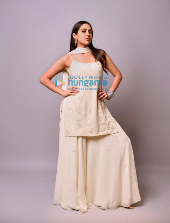 sara ali khan 2 32