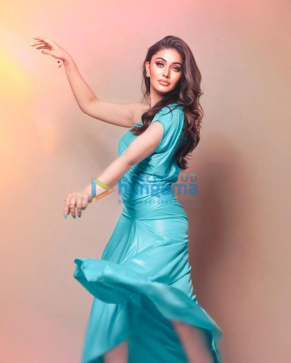 shefali jariwala 987 1 2