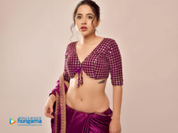 Celeb Wallpapers Of Urfi Javed
