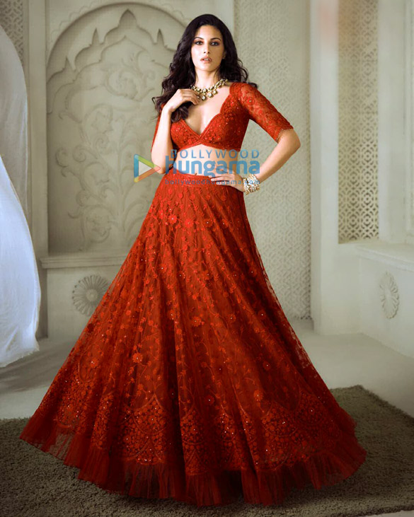 amyra dastur 2 11