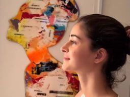 Ananya Panday receives customised artwork from Gauri Khan