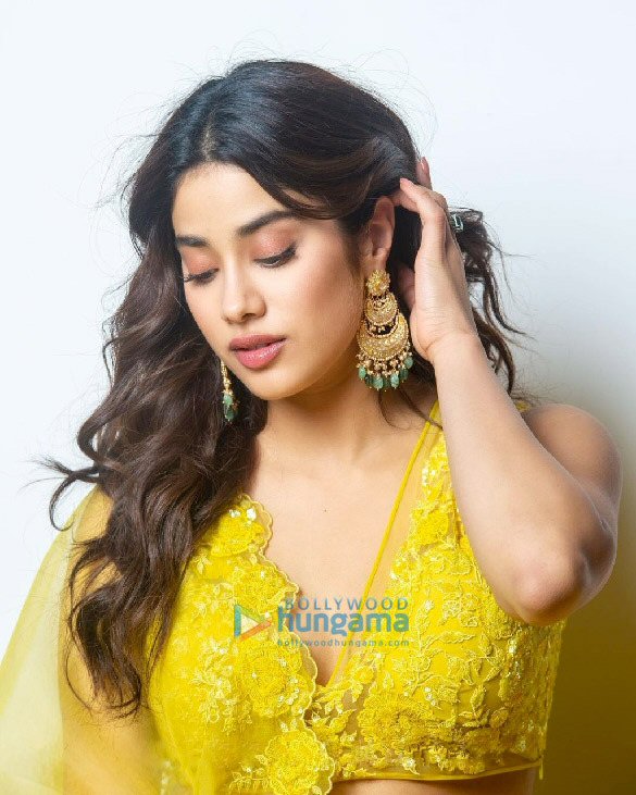 janhvi kapoor 2 78