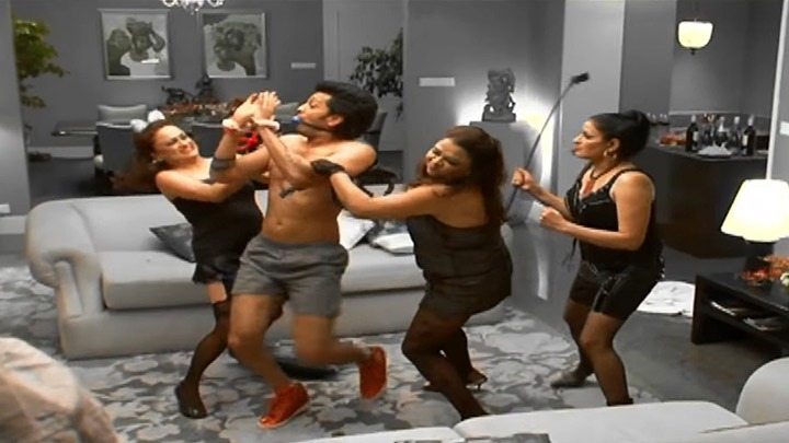 Making Of ‘Kyaa Super Kool Hain Hum’ Part 3 Making Of ‘Kyaa Super Kool Hain Hum’ Part 3