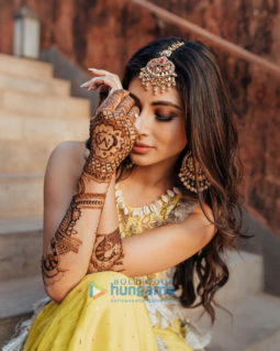 Celeb Photos Of Mouni Roy
