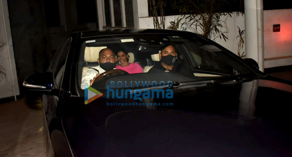 photos deepika padukone ishaan khatter ananya panday sara ali khan and shakun batra snapped at manish malhotras house in bandra 1