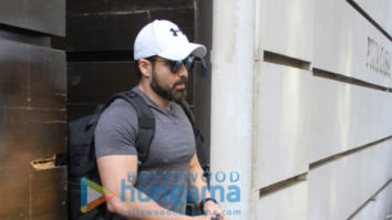 Photos: Emraan Hashmi spotted outside a gym in Bandra