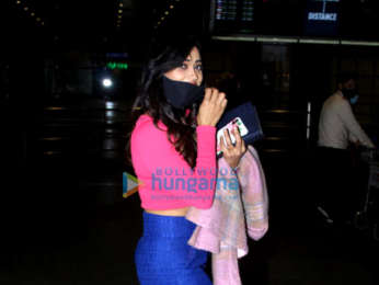 Photos: Katrina Kaif, Farhan Akhtar, Shweta Tiwari snapped at the airport