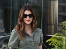 Photos: Kriti Sanon snapped in Andheri