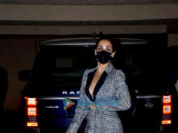Photos: Malaika Arora, Arjun Kapoor, Karisma Kapoor and others snapped at Kareena Kapoor Khan’s house for Amrita Arora’s birthday party