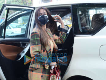 Photos: Malaika Arora snapped in Bandra