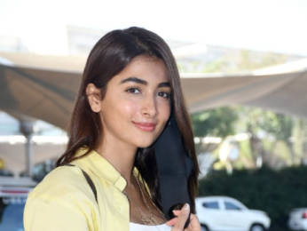 Photos: Pooja Hegde and Sunny Deol spotted at Mumbai airport