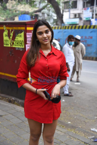 Photos: Saiee Manjrekar and Subhan Nadiadwala snapped in Juhu