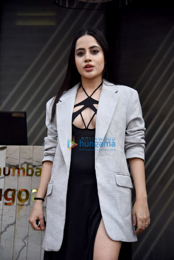 photos urfi javed spotted in andheri 5 2