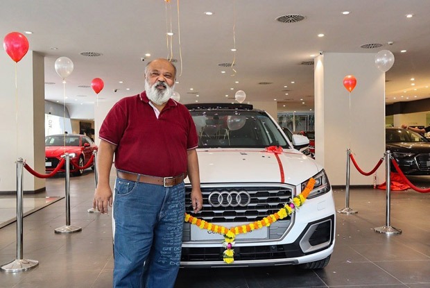 Saurabh Shukla buys Audi Q2 worth over Rs. 35 lakhs Saurabh Shukla buys Audi Q2 worth over Rs. 35 lakhs