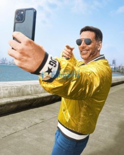 Movie Stills Of The Movie Selfiee