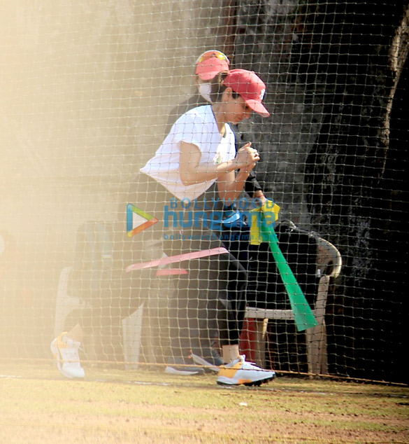 anushka sharma snapped while training for her role as jhulan goswami in the film chakda xpress 2 anushka sharma snapped while training for her role as jhulan goswami in the film chakda xpress 2