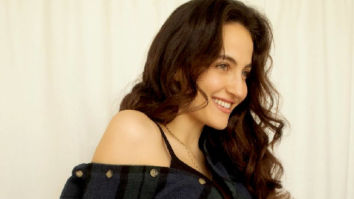 Celeb Photos Of Elli AvrRam