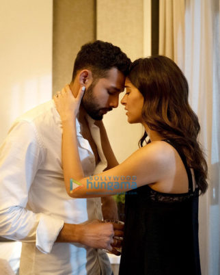 Movie stills of the movie Gehraiyaan