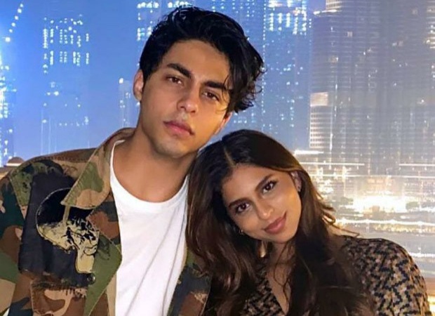 IPL 2022: Aryan Khan and Suhana Khan fill Shah Rukh Khan's shoes at the auction briefing, photos go viral on the internet IPL 2022: Aryan Khan and Suhana Khan fill Shah Rukh Khan's shoes at the auction briefing, photos go viral on the internet
