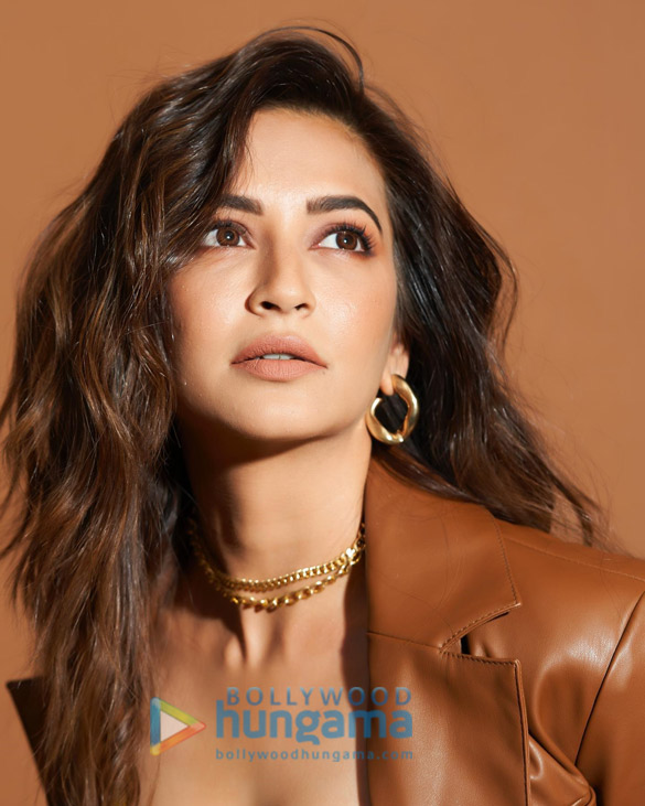 kriti kharbanda 1 9