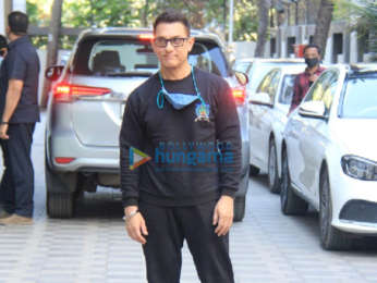 Photos: Aamir Khan piques peoples' interest of reviving the T-Series film Mogul after being snapped outside their office in Andheri