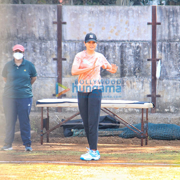 photos anushka sharma spotted in athleisure wear as she preps for her upcoming film chakda xpress 3