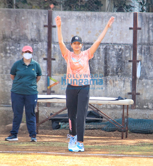 photos anushka sharma spotted in athleisure wear as she preps for her upcoming film chakda xpress 5