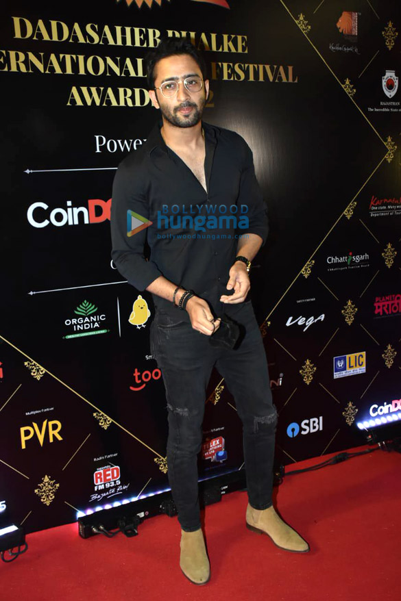 photos celebs grace the dadasaheb phalke international film festival awards 20226 1 2