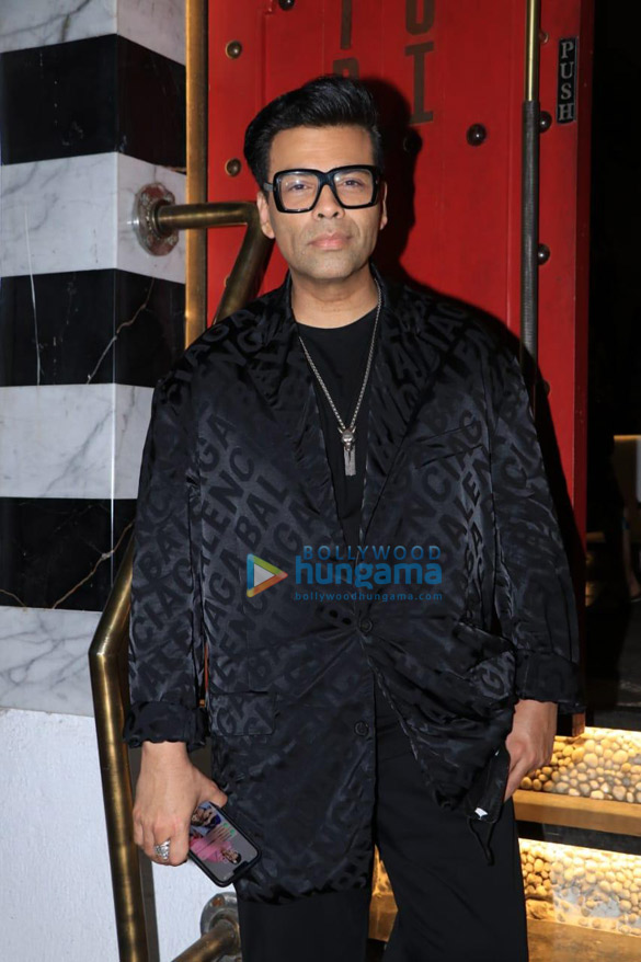 photos karan johar anupama chopra and shakun batra snapped post a dinner session at tori in bandra 3