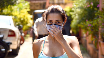 Photos: Malaika Arora and Zareen Khan give fitness goals in athleisure wear as they get clicked at Diva Yoga in Bandra