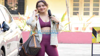 Photos: Neha Sharma, Pooja Hegde, Sara Ali Khan and others spotted at the gym in Bandra