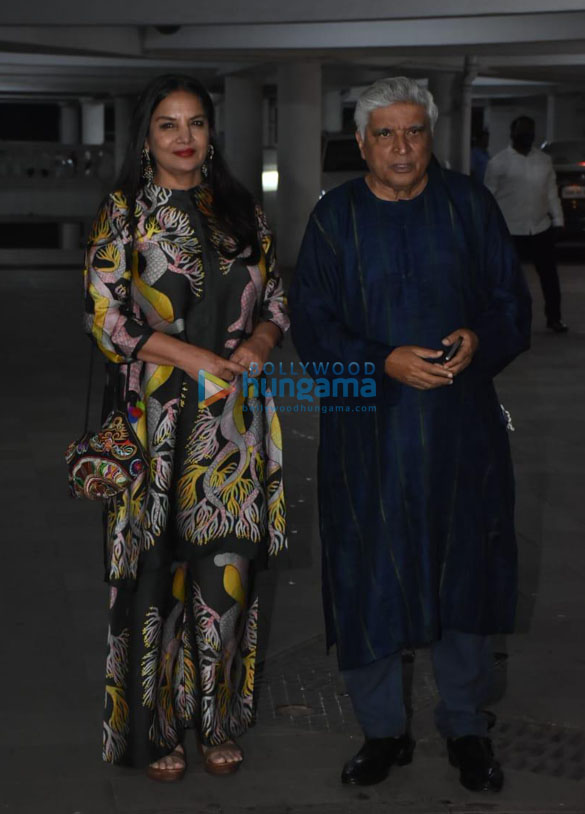 photos newly weds farhan akhtar and shibani dandekar along with others arrive for their wedding bash at riteish sidhwanis house 8