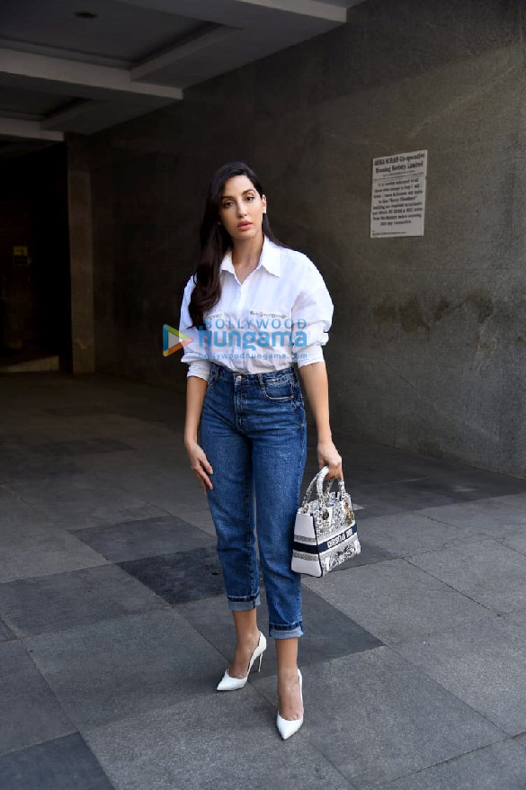 photos nora fatehi spotted at anil kapoors office in santacruz 1