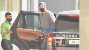 Photos: Ranbir Kapoor snapped in Andheri