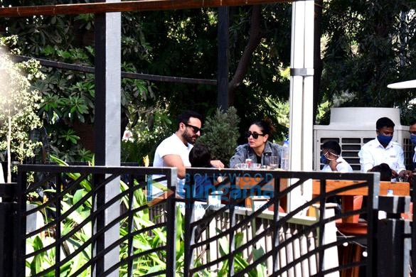 Photos: Saif Ali Khan, Kareena Kapoor Khan, Taimur Ali Khan snapped at BKC Photos: Saif Ali Khan, Kareena Kapoor Khan, Taimur Ali Khan snapped at BKC