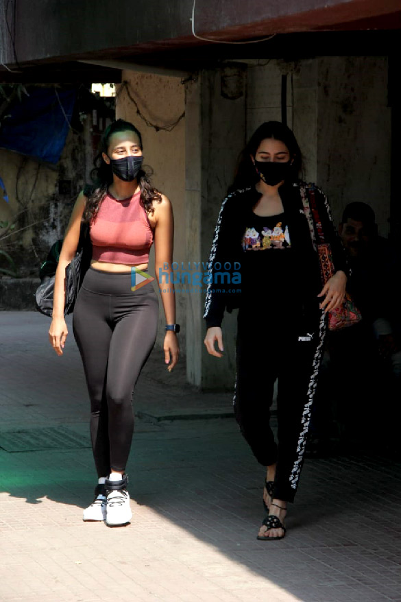 Photos: Sara Ali Khan and Namrata Purohit spotted in Santacruz