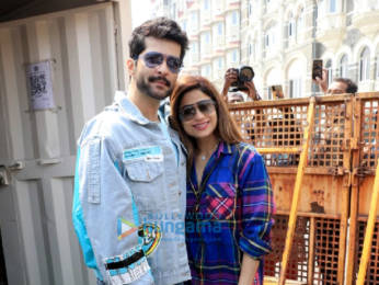 Photos: Shilpa Shetty spotted at Gateway with her family