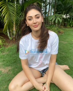 Celeb Photos Of Shefali Jariwala