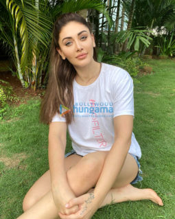 Celeb Photos Of Shefali Jariwala