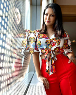 Celeb Photos Of Sunny Leone