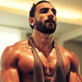 Ranveer Singh flaunts his ripped physique; fans quip, "Watch out Siddhant Chaturvedi"