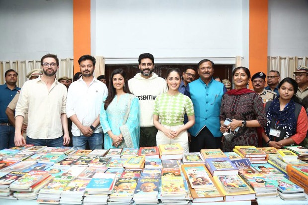Abhishek Bachchan keeps his promise as he screens Dasvi for first time in Agra Central jail; Yami Gautam, Nimrat Kaur accompany