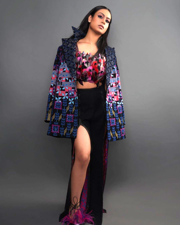 Ajay Devgn-Kajol's daughter Nysa Devgn dons Manish Malhotra's glamorous 'Diffuse' collection at Lakme Fashion Week
