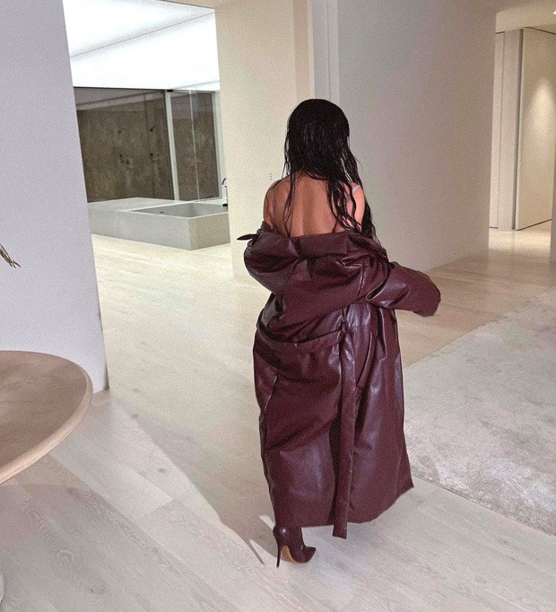 Amid feud with ex-husband Kanye West, Kim Kardashian slays in sexy maroon leather ensemble